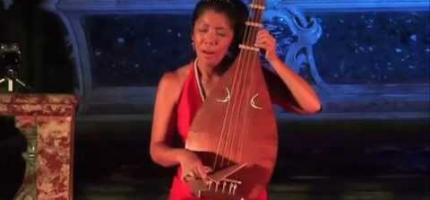 Dan-no-Ura by Junko Ueda satsuma-biwa in Caunes Minervois, France